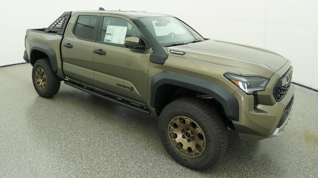 2026 Toyota Tacoma i-FORCE MAX Tacoma Trailhunter