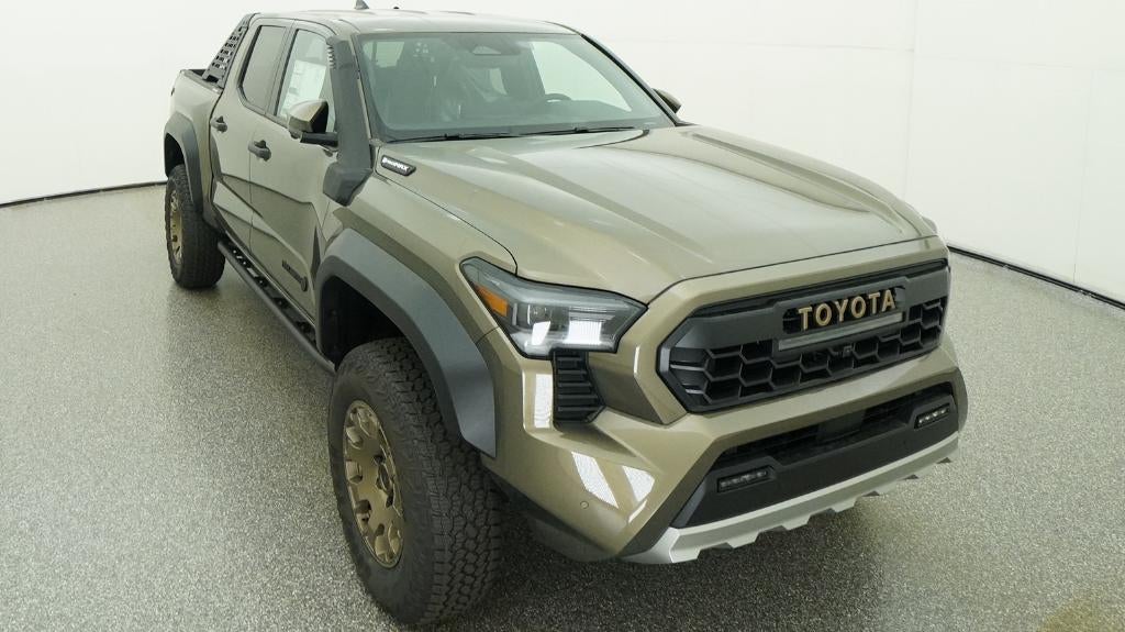 2026 Toyota Tacoma i-FORCE MAX Tacoma Trailhunter