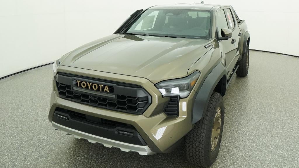 2026 Toyota Tacoma i-FORCE MAX Tacoma Trailhunter