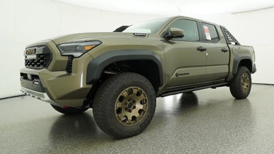 2026 Toyota Tacoma i-FORCE MAX Tacoma Trailhunter