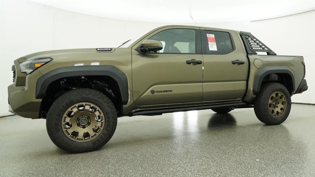 2026 Toyota Tacoma i-FORCE MAX Tacoma Trailhunter