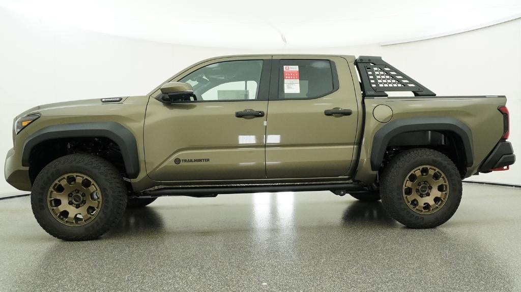 2026 Toyota Tacoma i-FORCE MAX Tacoma Trailhunter