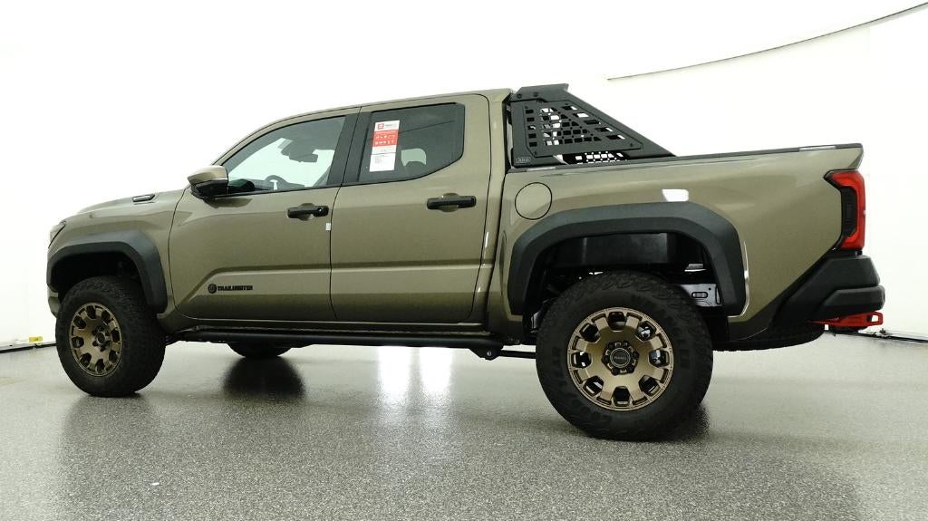 2026 Toyota Tacoma i-FORCE MAX Tacoma Trailhunter