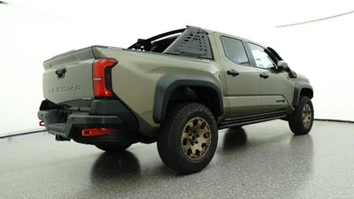 2026 Toyota Tacoma i-FORCE MAX Tacoma Trailhunter