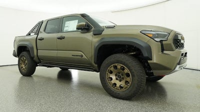 2026 Toyota Tacoma i-FORCE MAX Tacoma Trailhunter