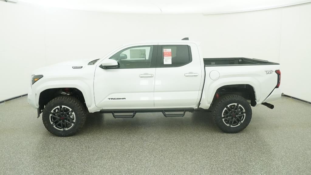 2025 Toyota Tacoma i-FORCE MAX Tacoma TRD Sport