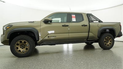 2026 Toyota Tacoma i-FORCE MAX Tacoma Trailhunter