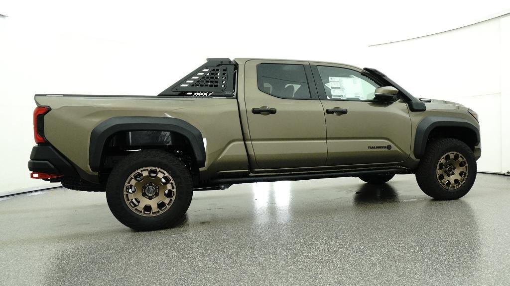 2026 Toyota Tacoma i-FORCE MAX Tacoma Trailhunter