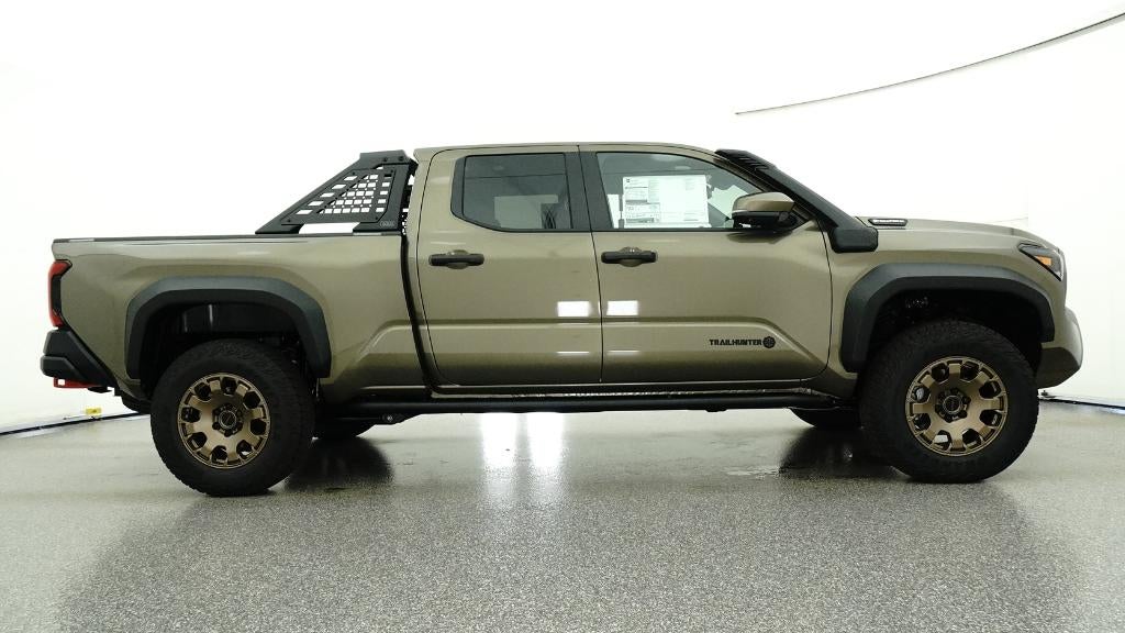 2026 Toyota Tacoma i-FORCE MAX Tacoma Trailhunter