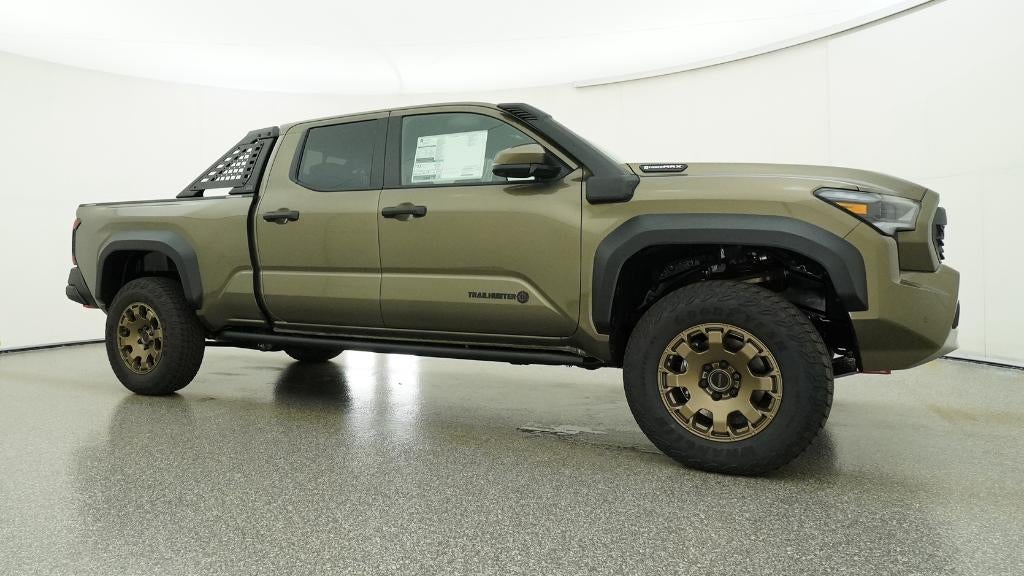 2026 Toyota Tacoma i-FORCE MAX Tacoma Trailhunter