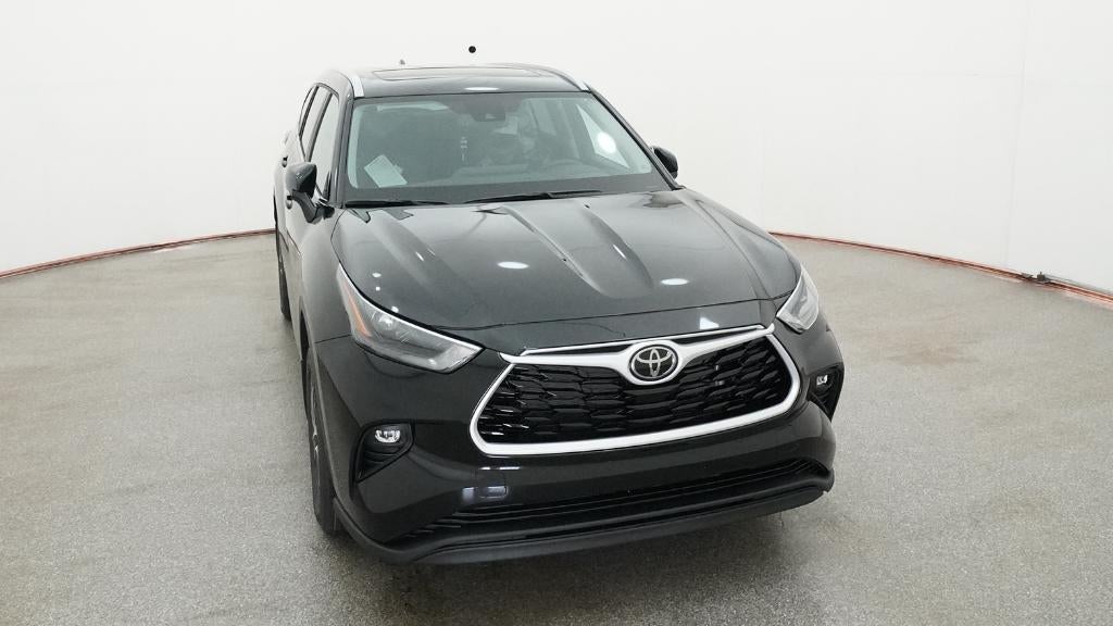 2026 Toyota Highlander XLE