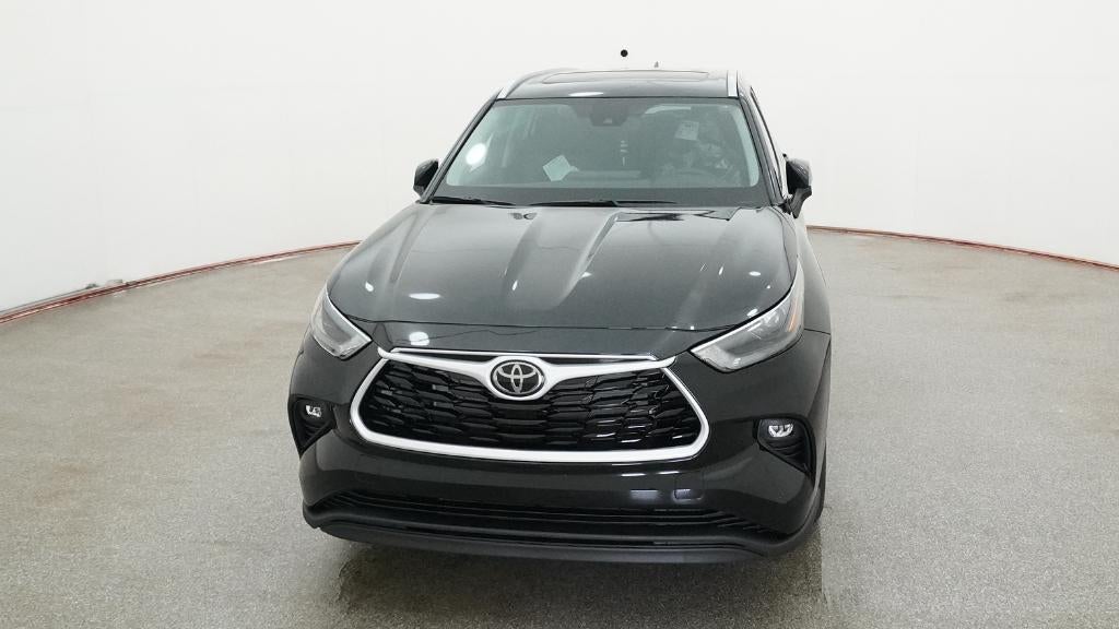 2026 Toyota Highlander XLE