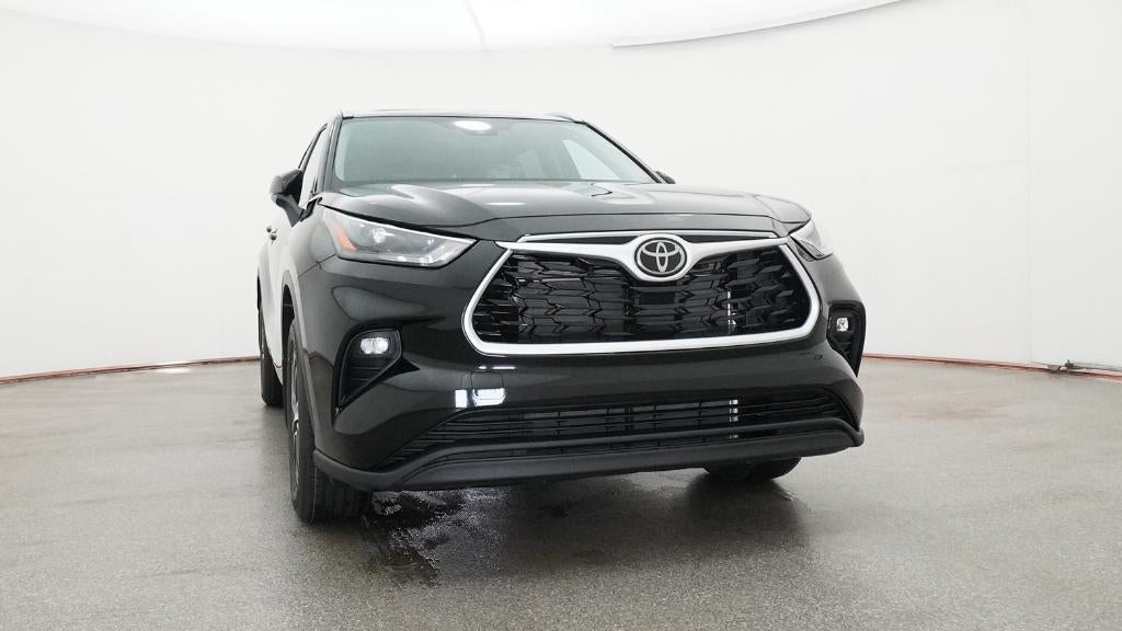2026 Toyota Highlander XLE