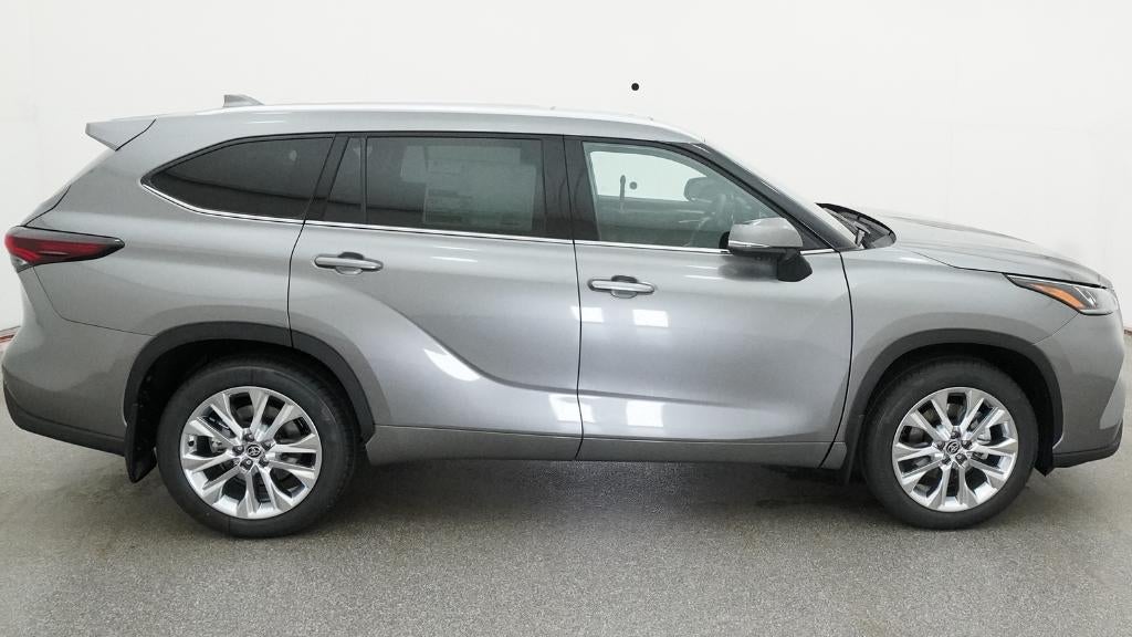 2026 Toyota Highlander Limited