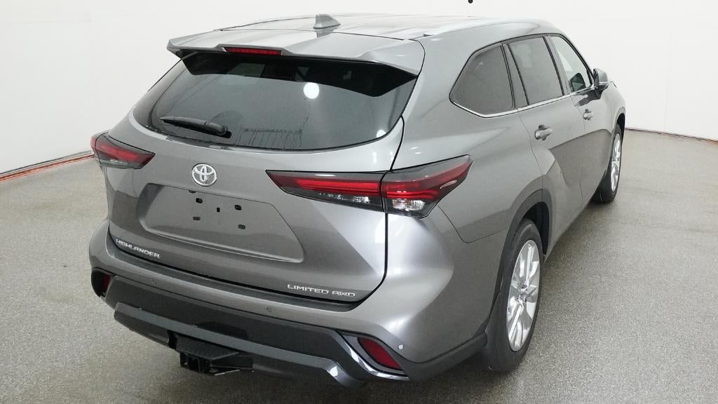 2026 Toyota Highlander Limited