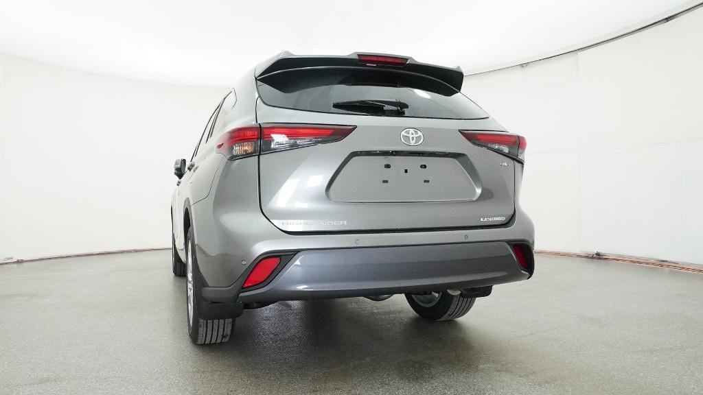 2026 Toyota Highlander Hybrid Limited