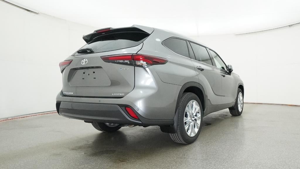 2026 Toyota Highlander Hybrid Limited
