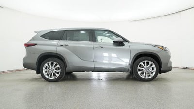 2026 Toyota Highlander Hybrid Limited
