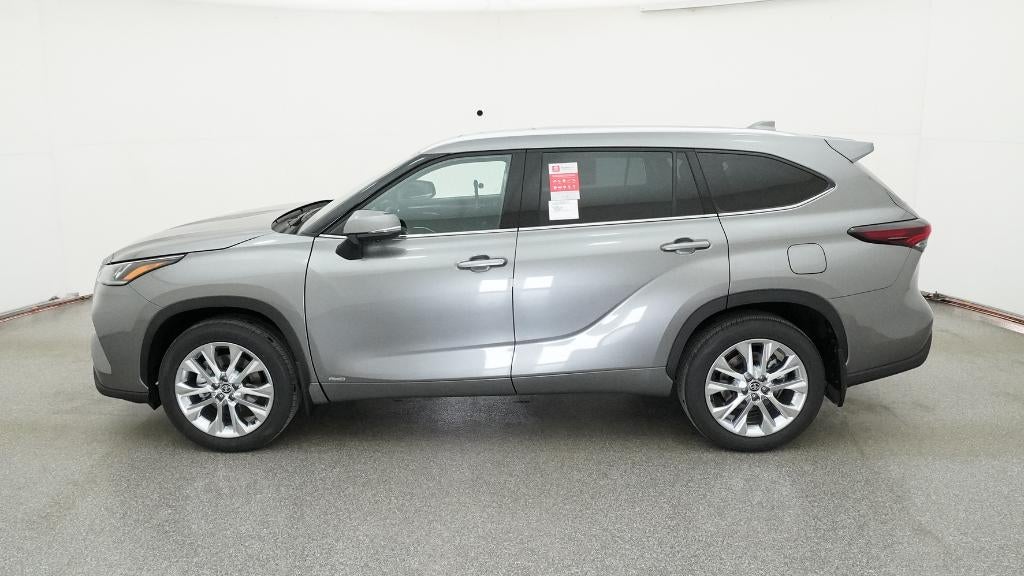 2026 Toyota Highlander Hybrid Limited