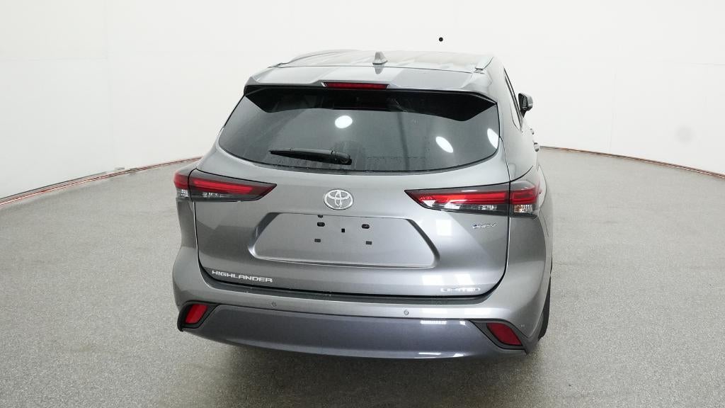 2026 Toyota Highlander Hybrid Limited