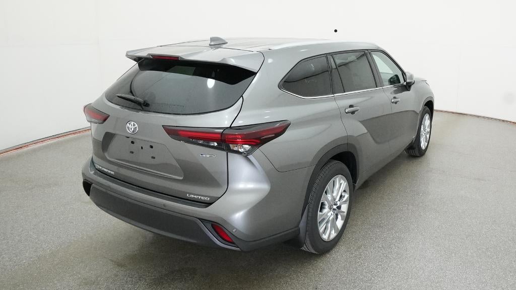 2026 Toyota Highlander Hybrid Limited