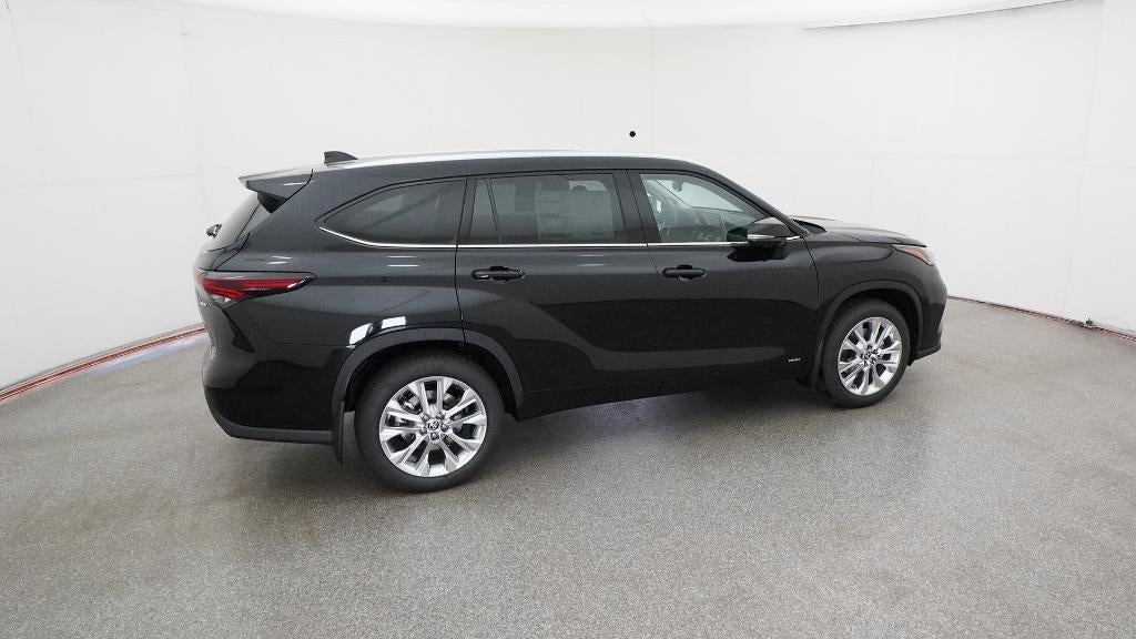 2026 Toyota Highlander Hybrid Limited