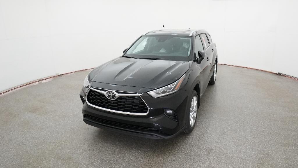 2026 Toyota Highlander Hybrid Limited