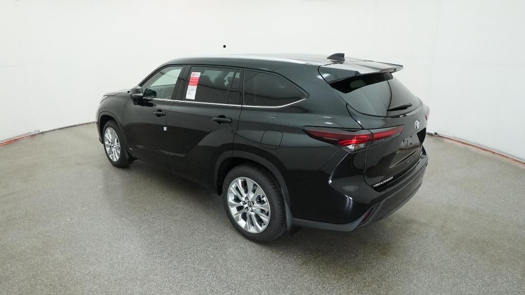 2026 Toyota Highlander Hybrid Limited