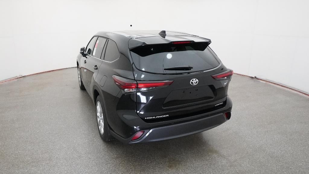 2026 Toyota Highlander Hybrid Limited