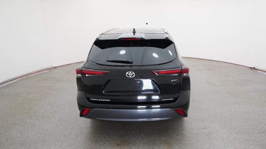 2026 Toyota Highlander Hybrid Limited