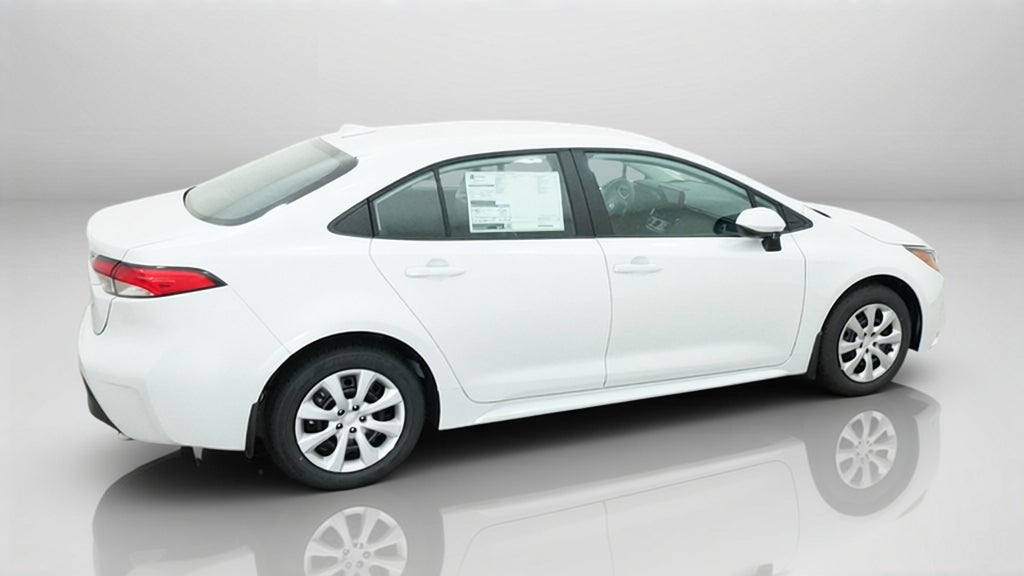 2027 Toyota Corolla LE