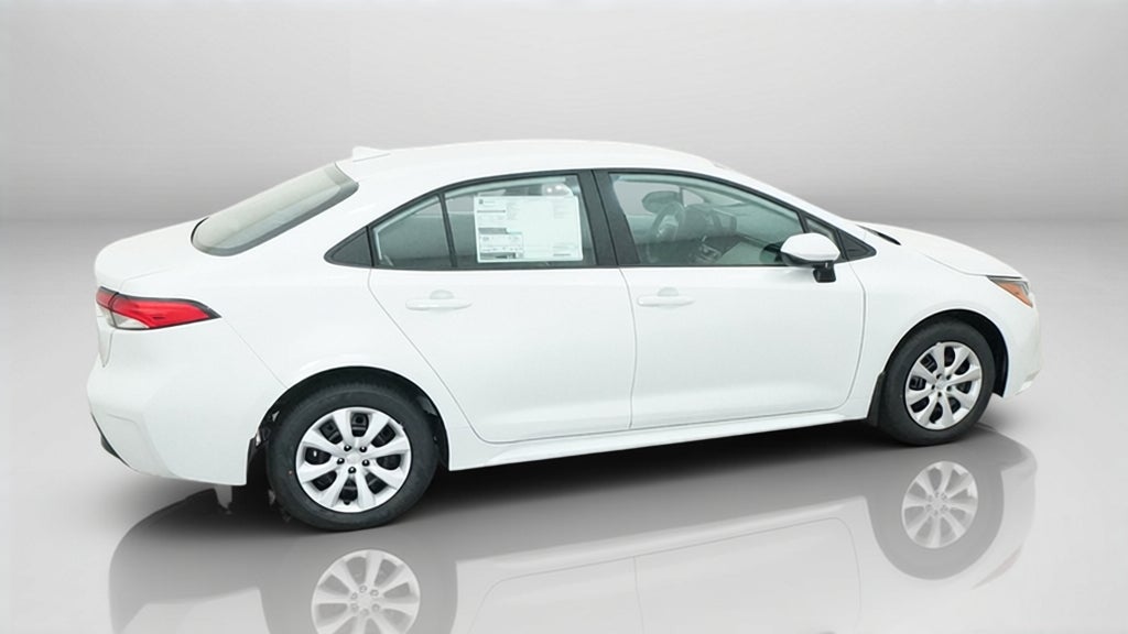 2027 Toyota Corolla LE