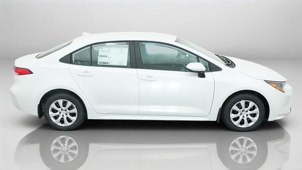 2027 Toyota Corolla LE