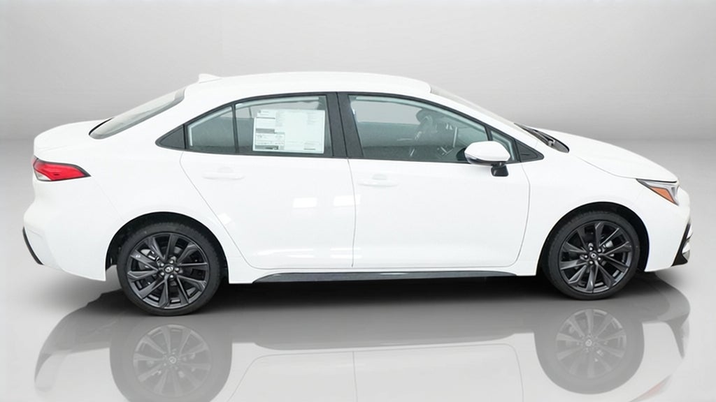 2027 Toyota Corolla SE