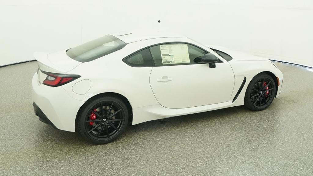 2026 Toyota GR86 Premium MT