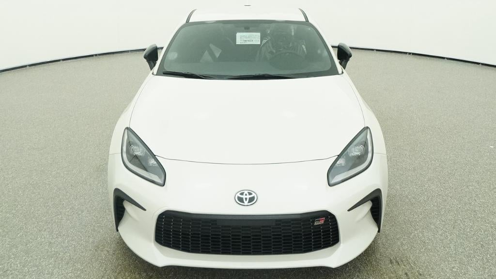 2026 Toyota GR86 Premium MT