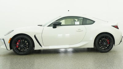 2026 Toyota GR86 Premium MT