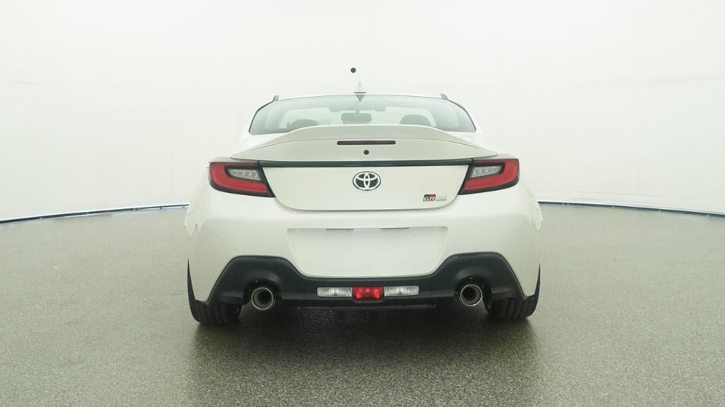 2026 Toyota GR86 Premium MT