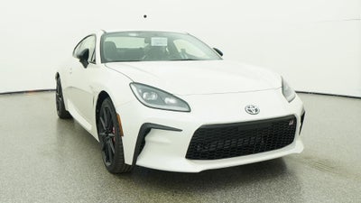 2026 Toyota GR86 Premium MT