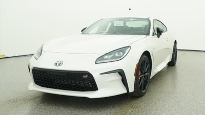 2026 Toyota GR86 Premium MT