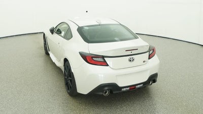 2026 Toyota GR86 Premium MT