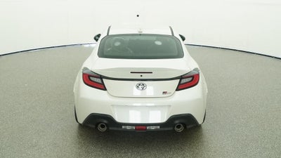 2026 Toyota GR86 Premium MT