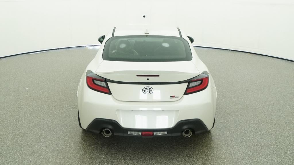 2026 Toyota GR86 Premium MT