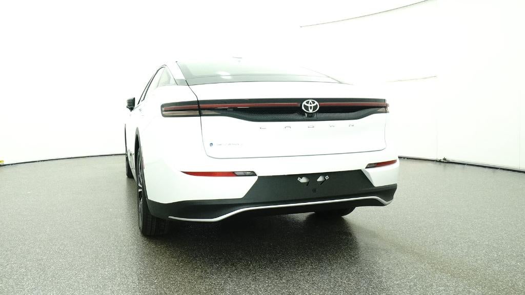 2026 Toyota Toyota Crown XLE