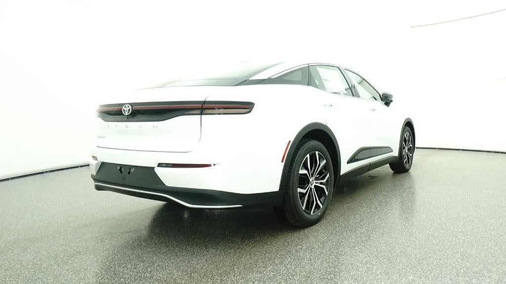 2026 Toyota Toyota Crown XLE