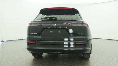 2026 Toyota Toyota Crown Signia XLE