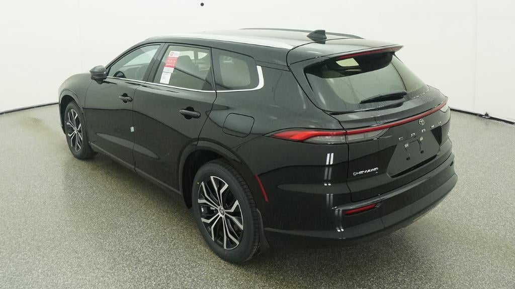 2026 Toyota Toyota Crown Signia XLE