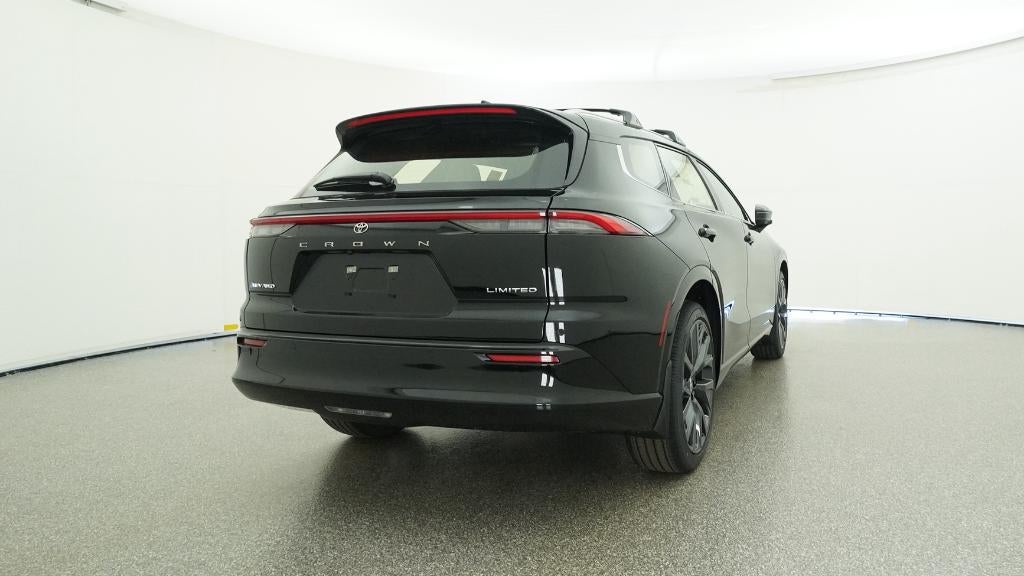 2026 Toyota Toyota Crown Signia Limited