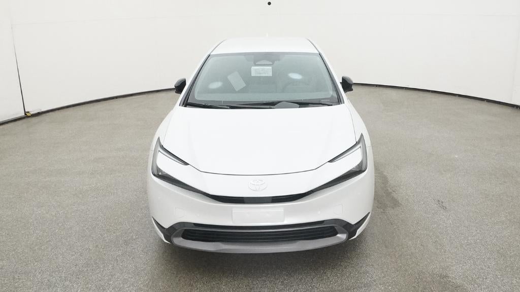 2025 Toyota Prius XLE