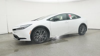 2025 Toyota Prius XLE